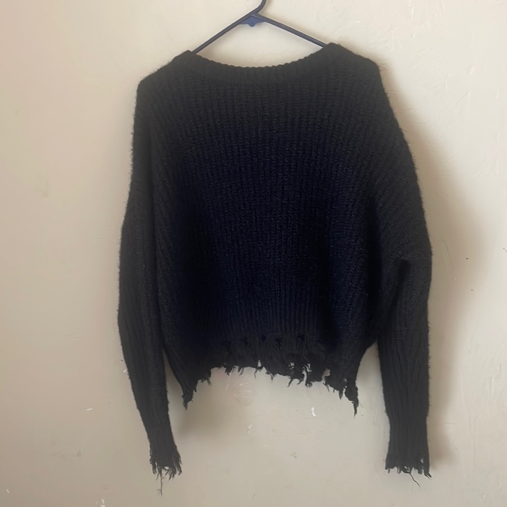 FAVLUX Distressed Sweater ! large